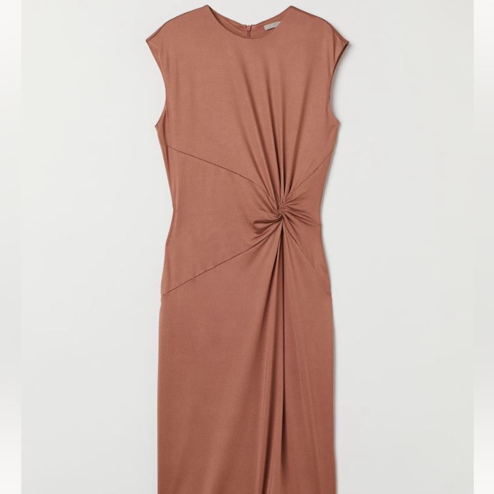 Perfect Spring dress! H&M draped dress - never worn with tags - size M